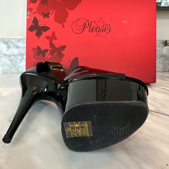 Pleaser heels, patent leather, platform, back zip, elastic ankle band, size 8 - Picture 5 of 5